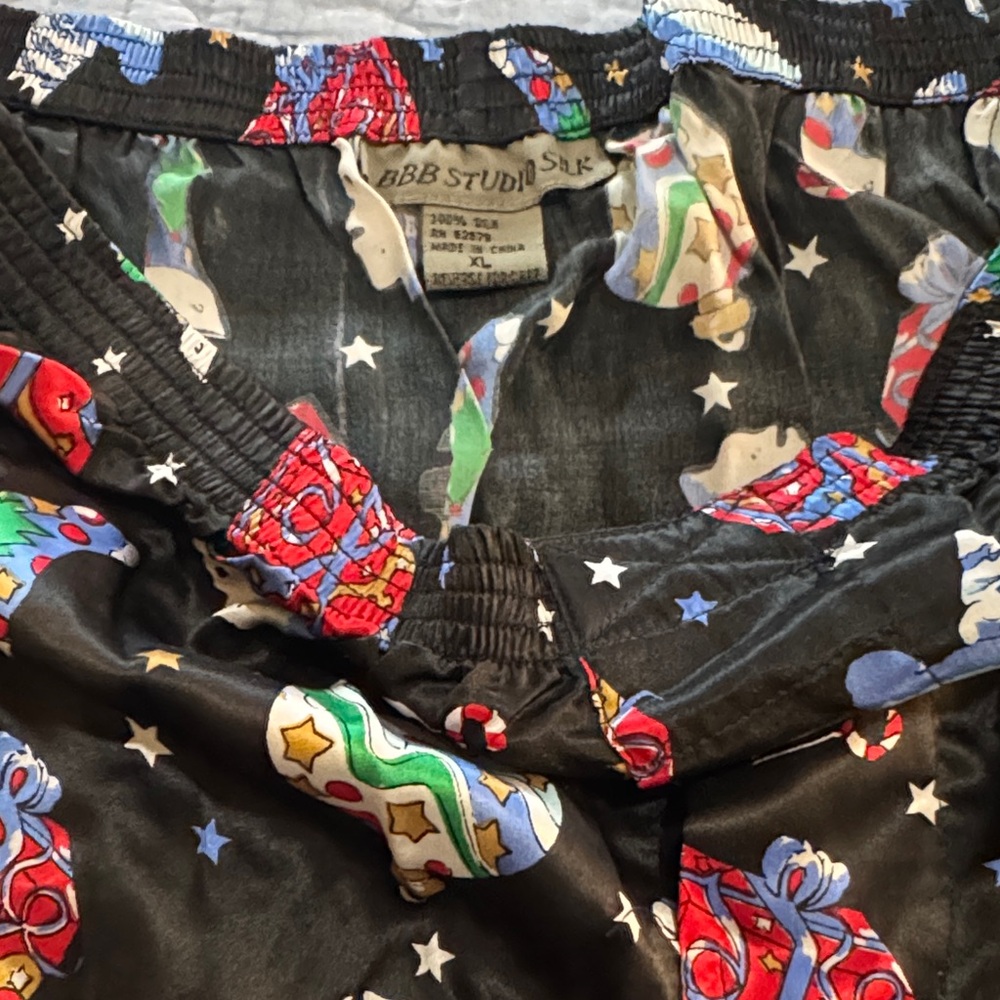 BBB Studio Silk Boxer Shorts Festive Black Boxers with Holiday Theme - Picture 6 of 6